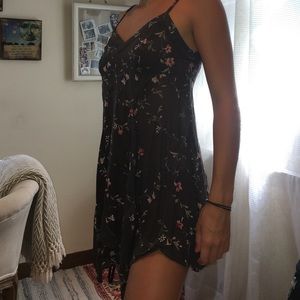 KIMCHI BLUE FLORAL DRESS